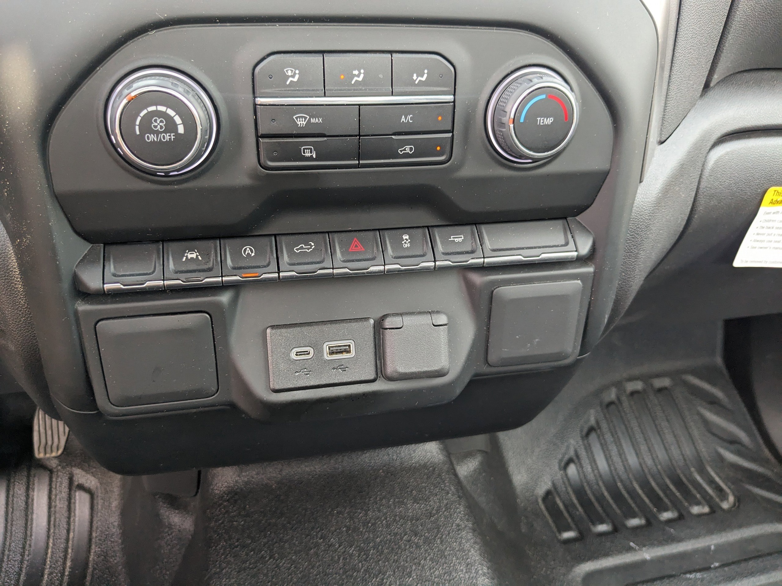2024 Chevrolet Silverado 1500 Work Truck - Photo 18