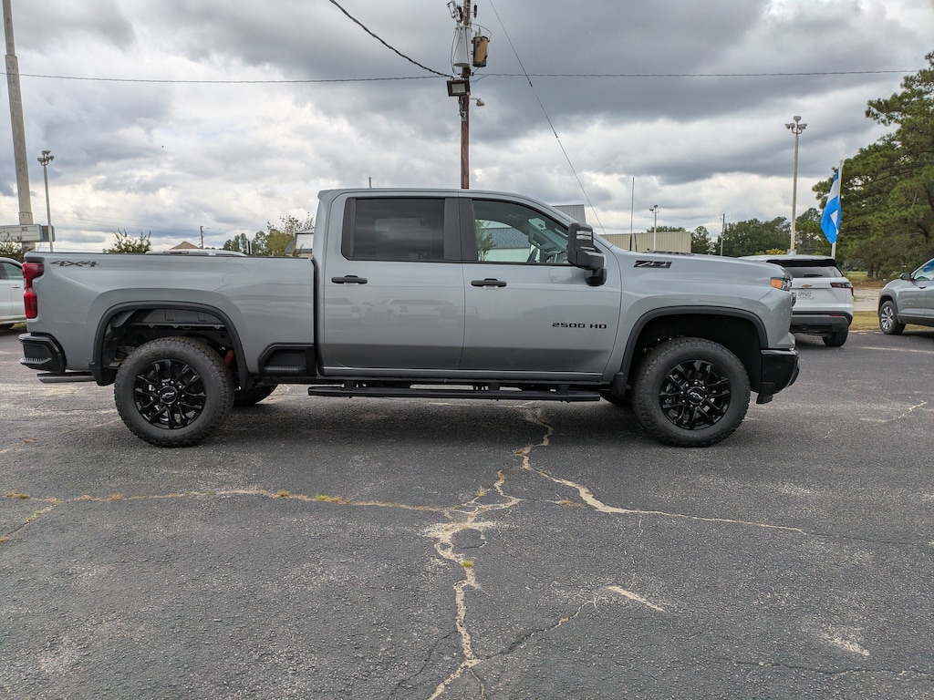 New 2026 Chevrolet Silverado 2500 HD Custom Truck