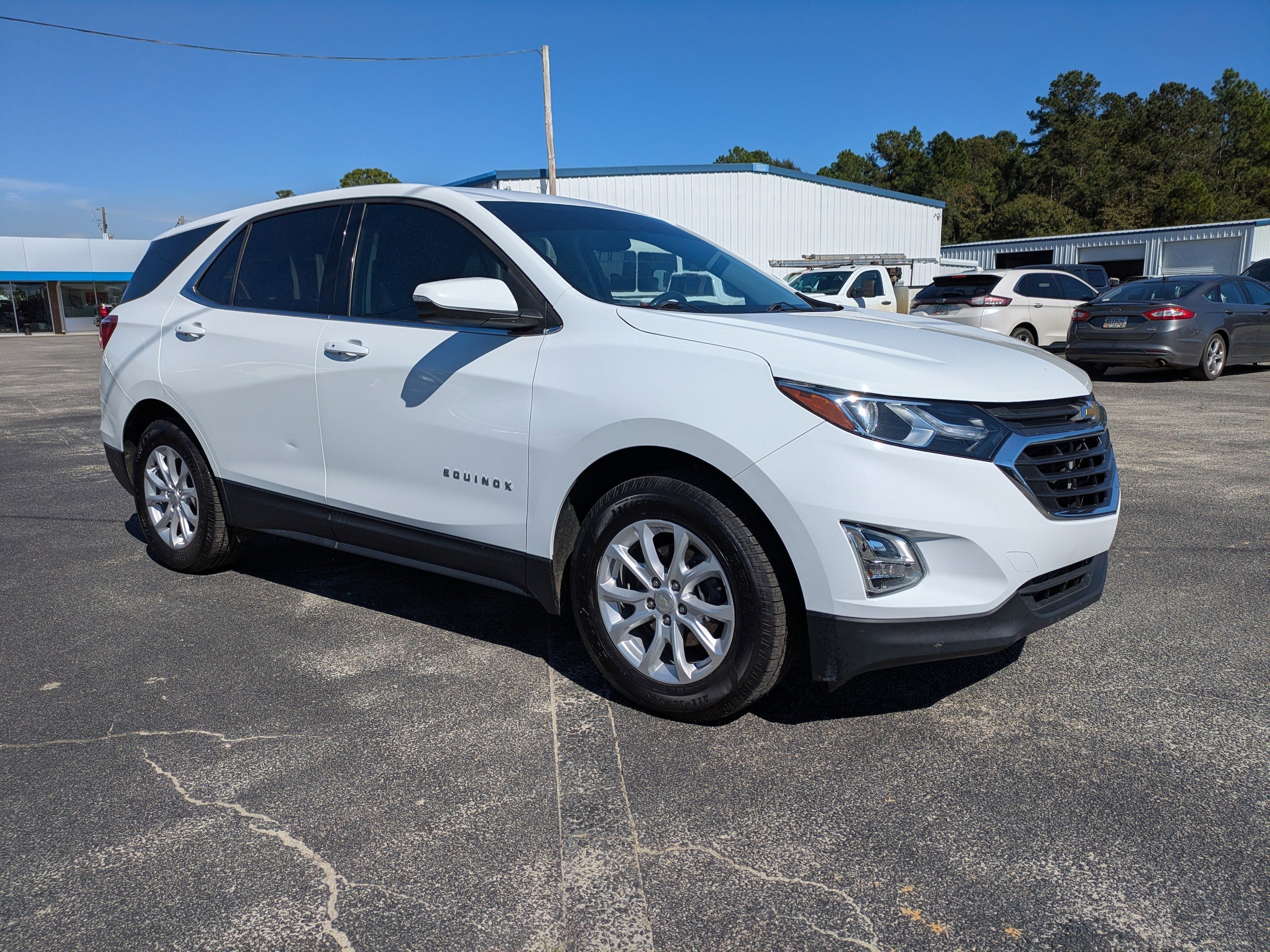 Used 2018 Chevrolet Equinox LT with VIN 3GNAXJEV2JS525170 for sale in Metter, GA