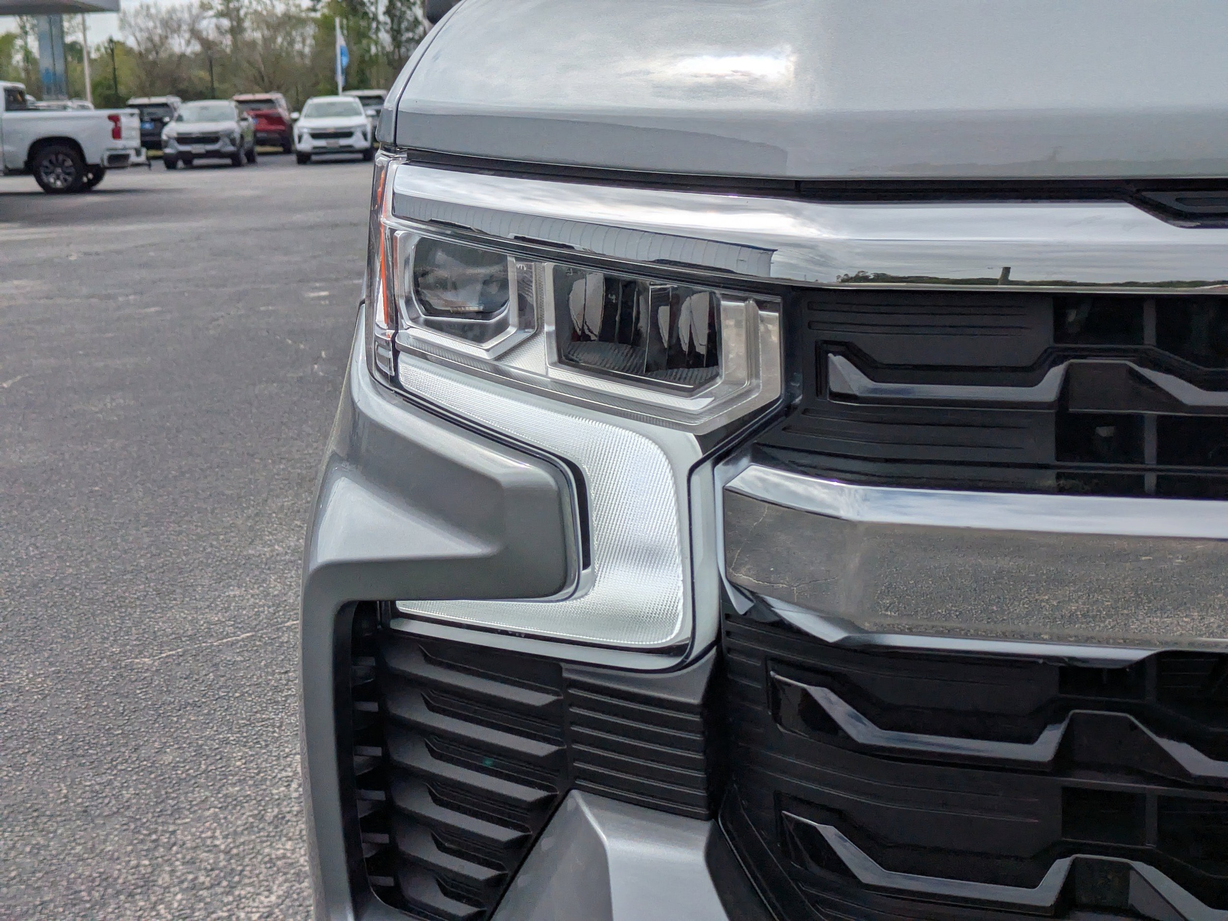2026 Chevrolet Silverado 1500 LT - Photo 10
