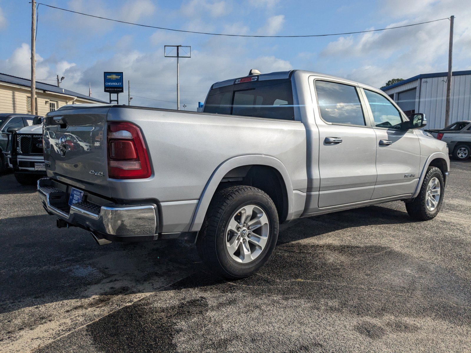 2022 Ram 1500 Laramie photo 4