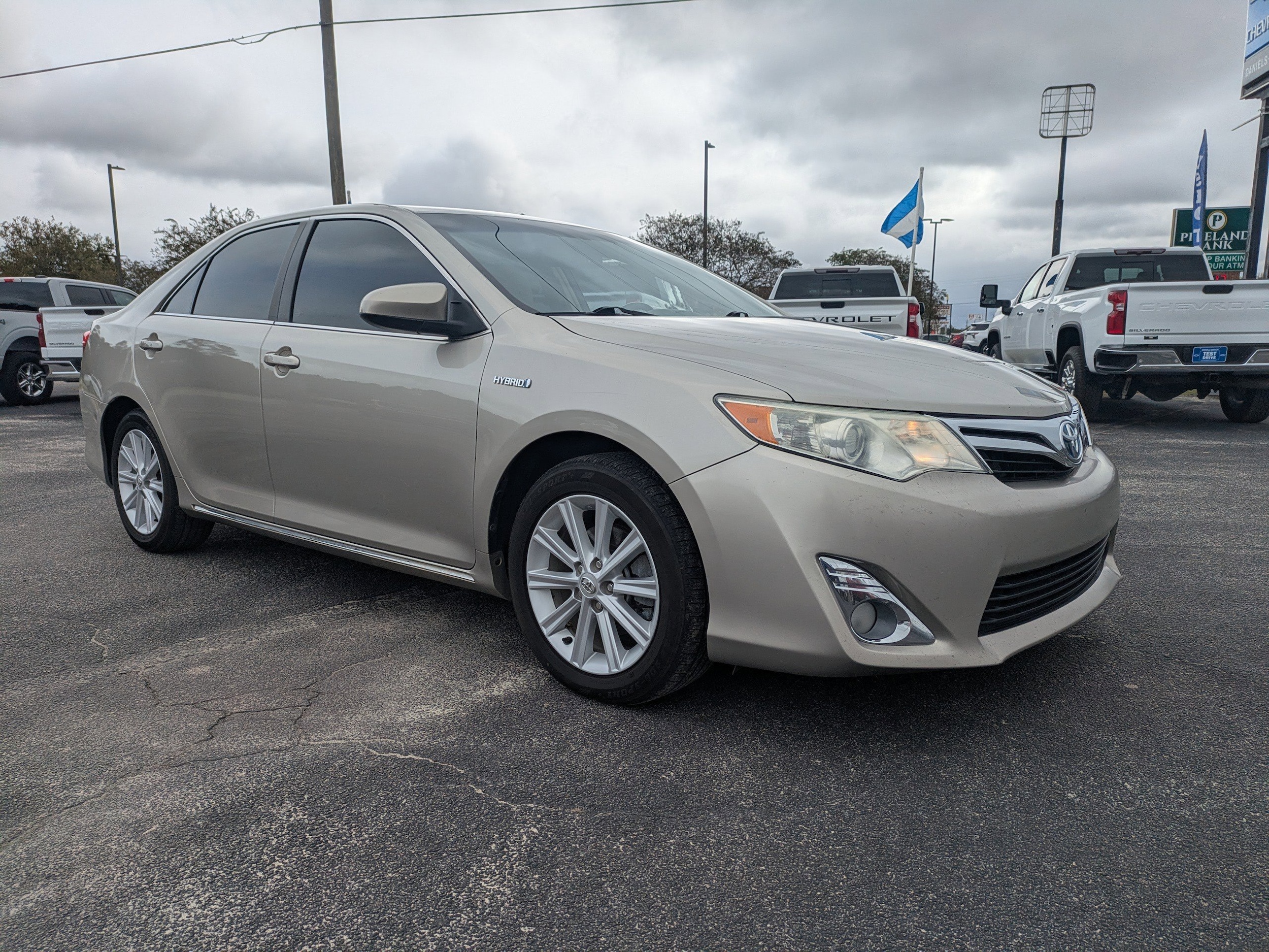 Used 2013 Toyota Camry XLE Hybrid with VIN 4T1BD1FK7DU076305 for sale in Metter, GA