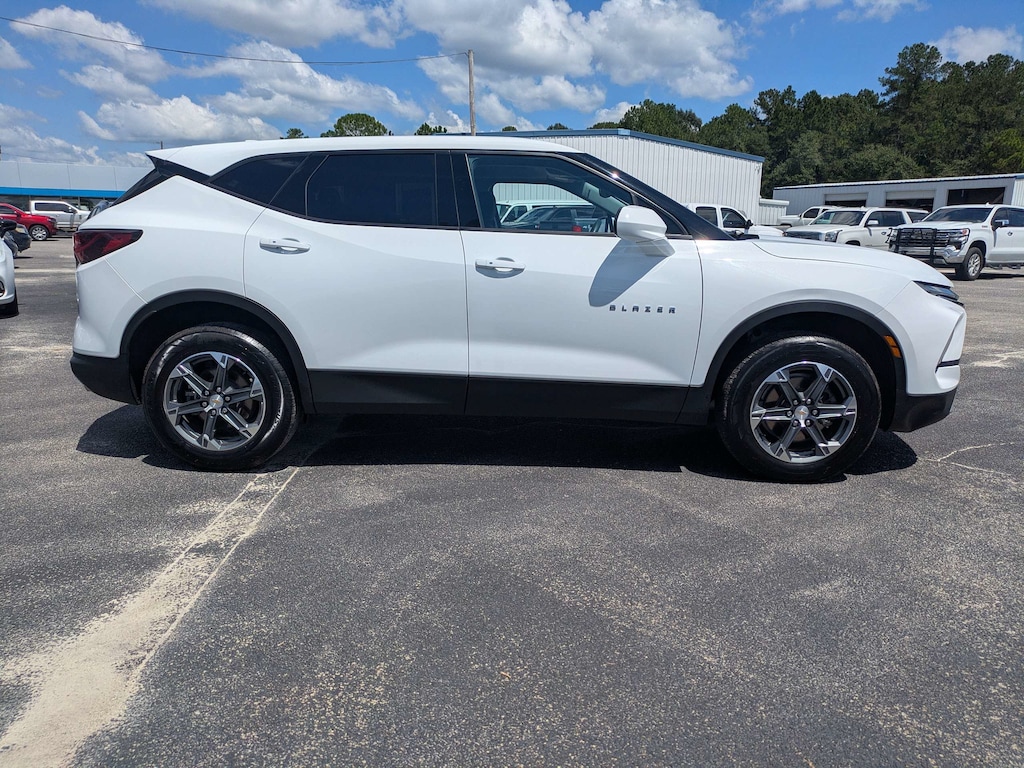 Used 2025 Chevrolet Blazer 2LT SUV