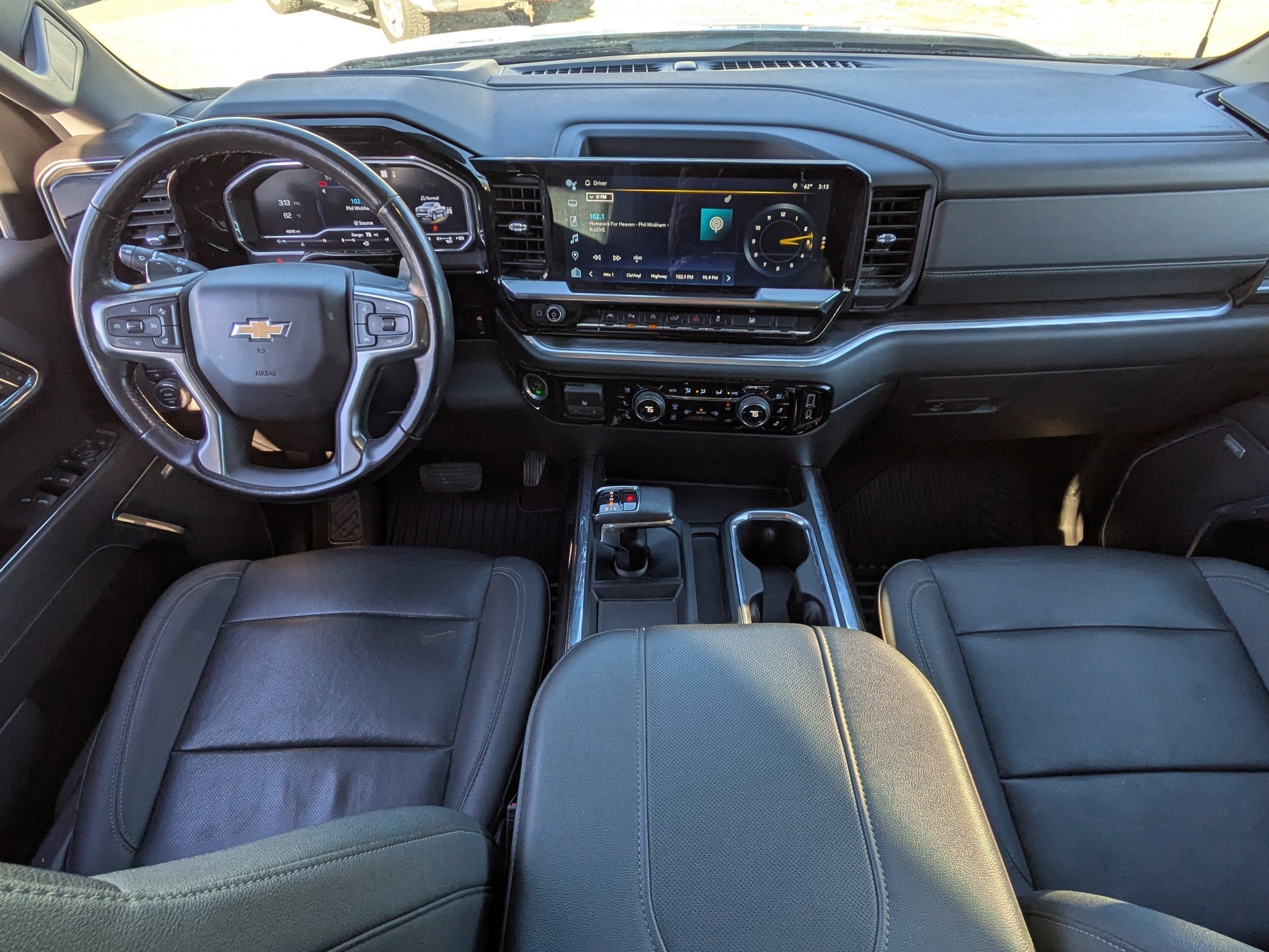 2023 Chevrolet Silverado 1500 LTZ - Photo 15