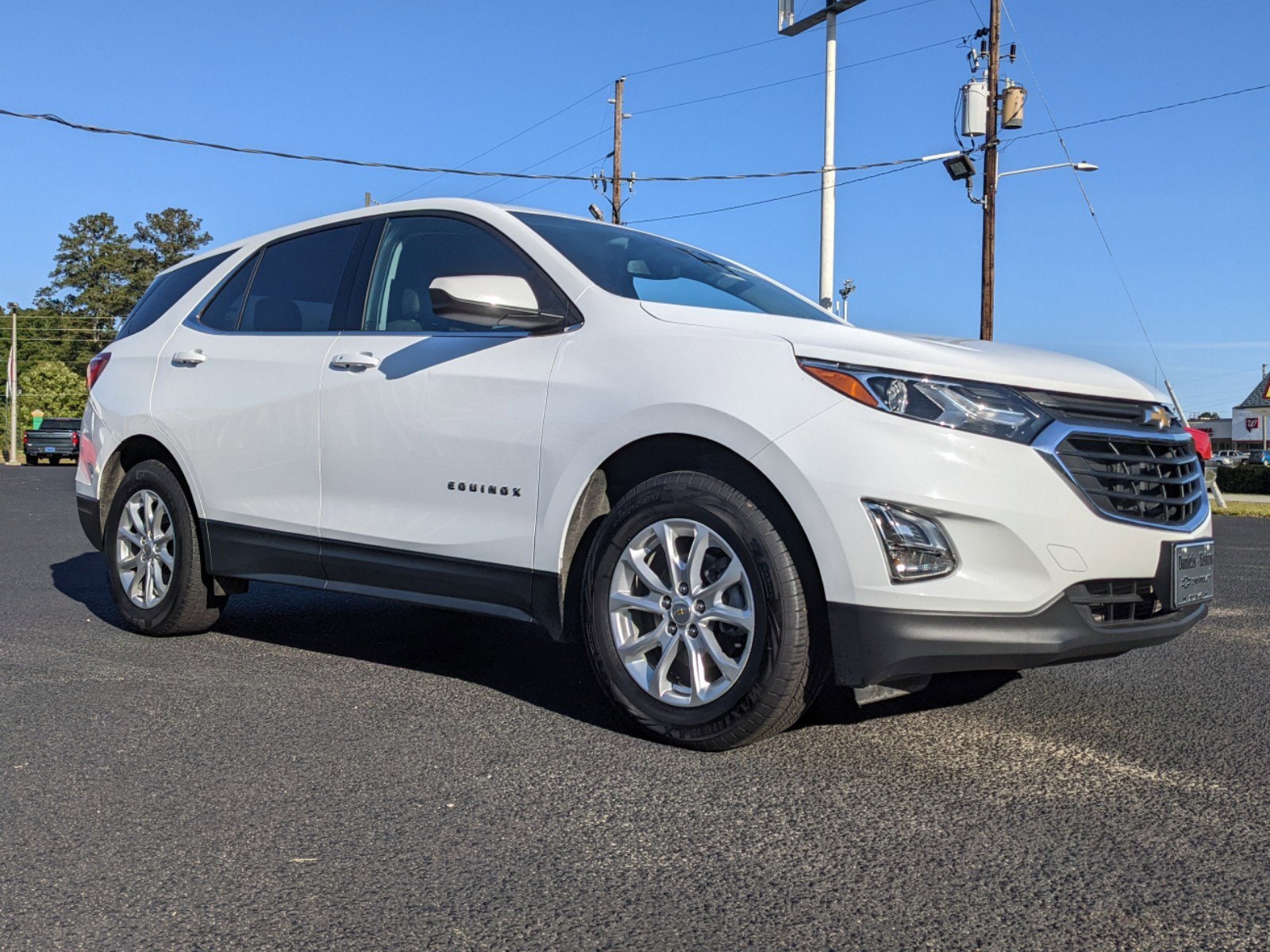 Used 2020 Chevrolet Equinox LT with VIN 2GNAXUEV9L6155726 for sale in Metter, GA