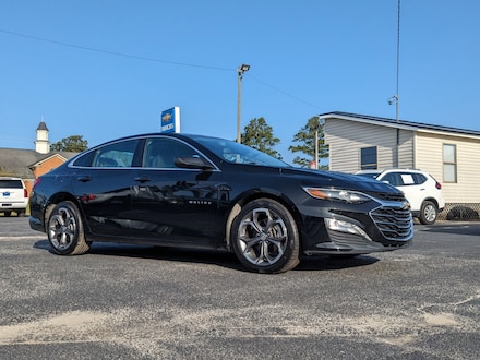 2021 Chevrolet Malibu LT Car