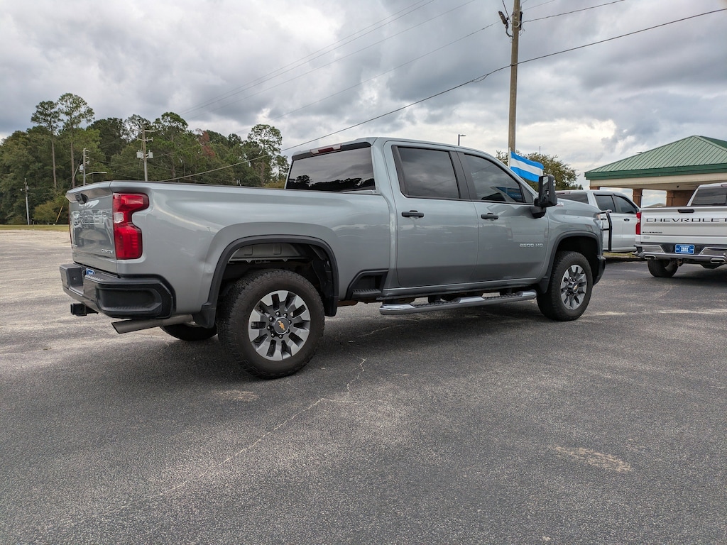 Used 2024 Chevrolet Silverado 2500 HD Custom Truck