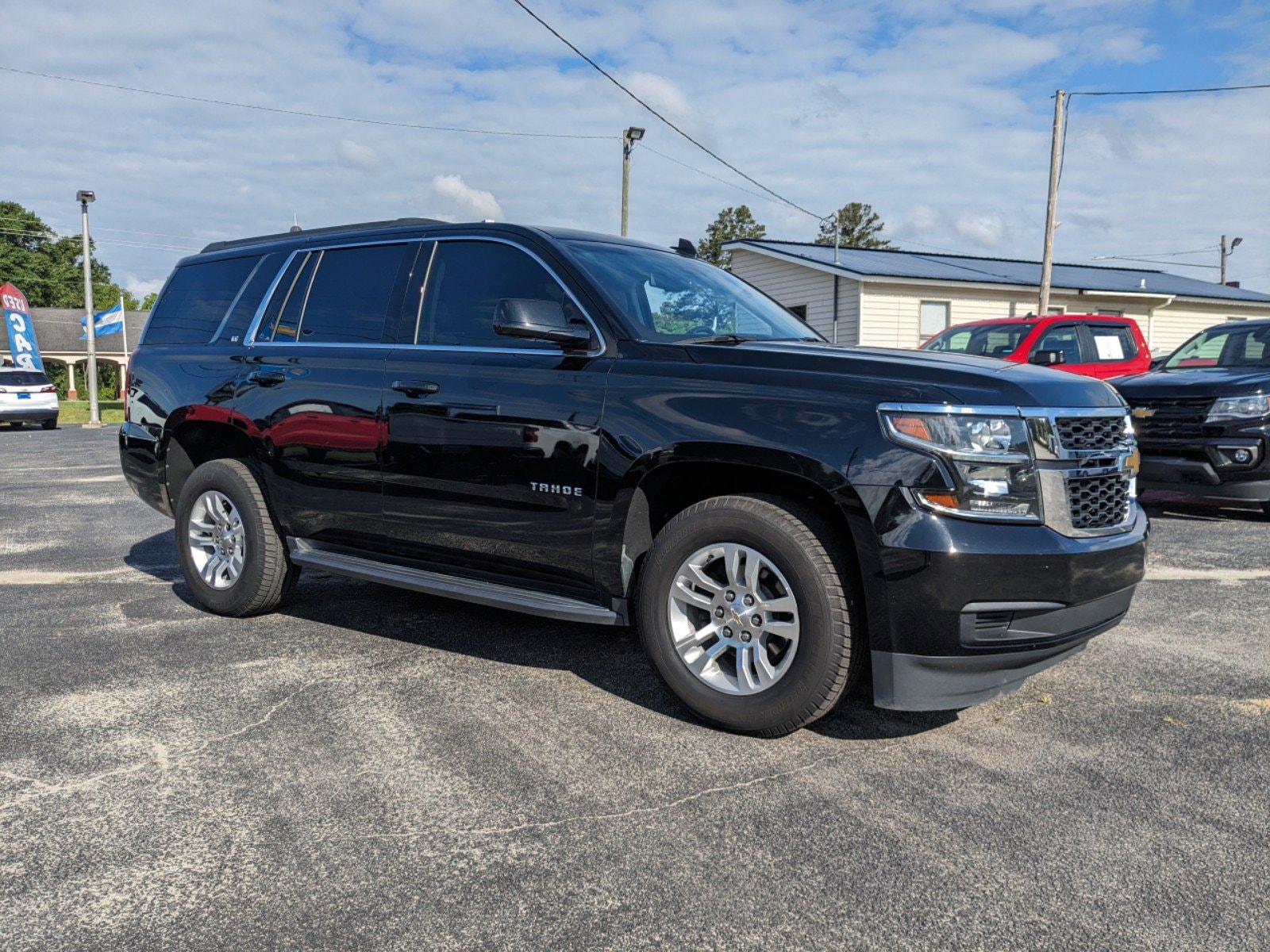 Used 2020 Chevrolet Tahoe LT with VIN 1GNSCBKC8LR153204 for sale in Metter, GA