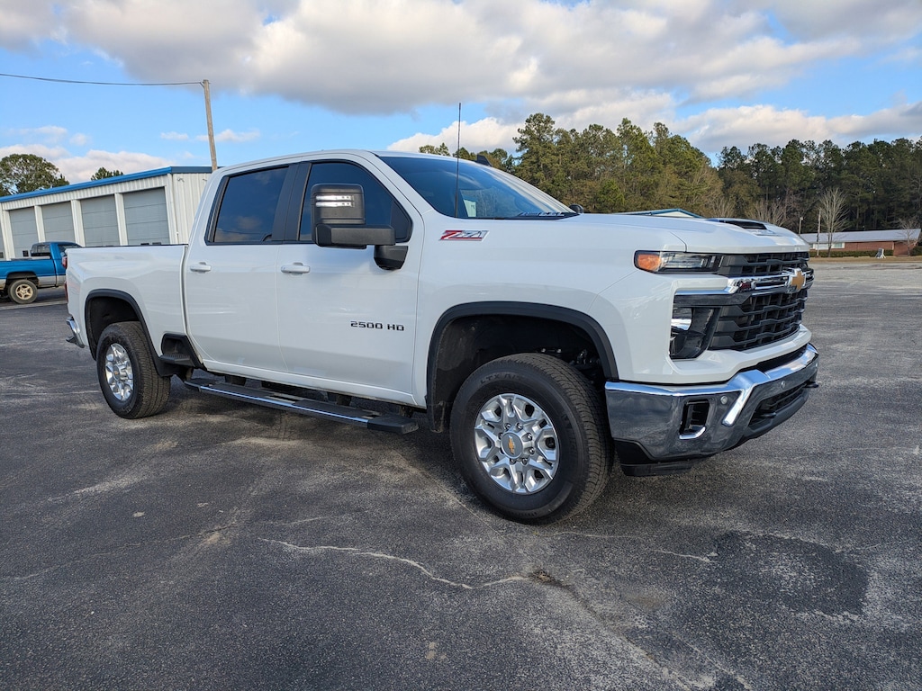 Used 2025 Chevrolet Silverado 2500 HD LT Truck