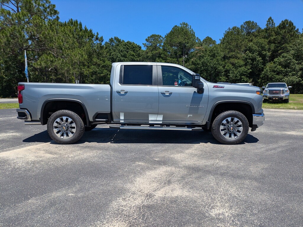 New 2026 Chevrolet Silverado 2500 HD LT Truck