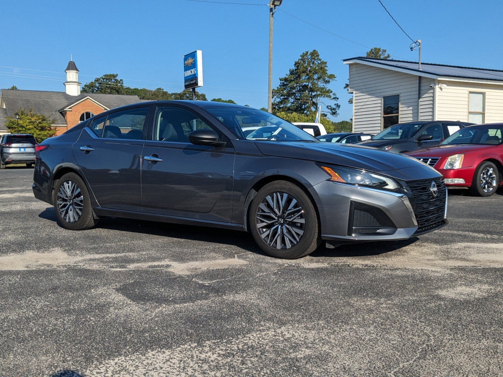 Used 2024 Nissan Altima SV with VIN 1N4BL4DV5RN364773 for sale in Metter, GA