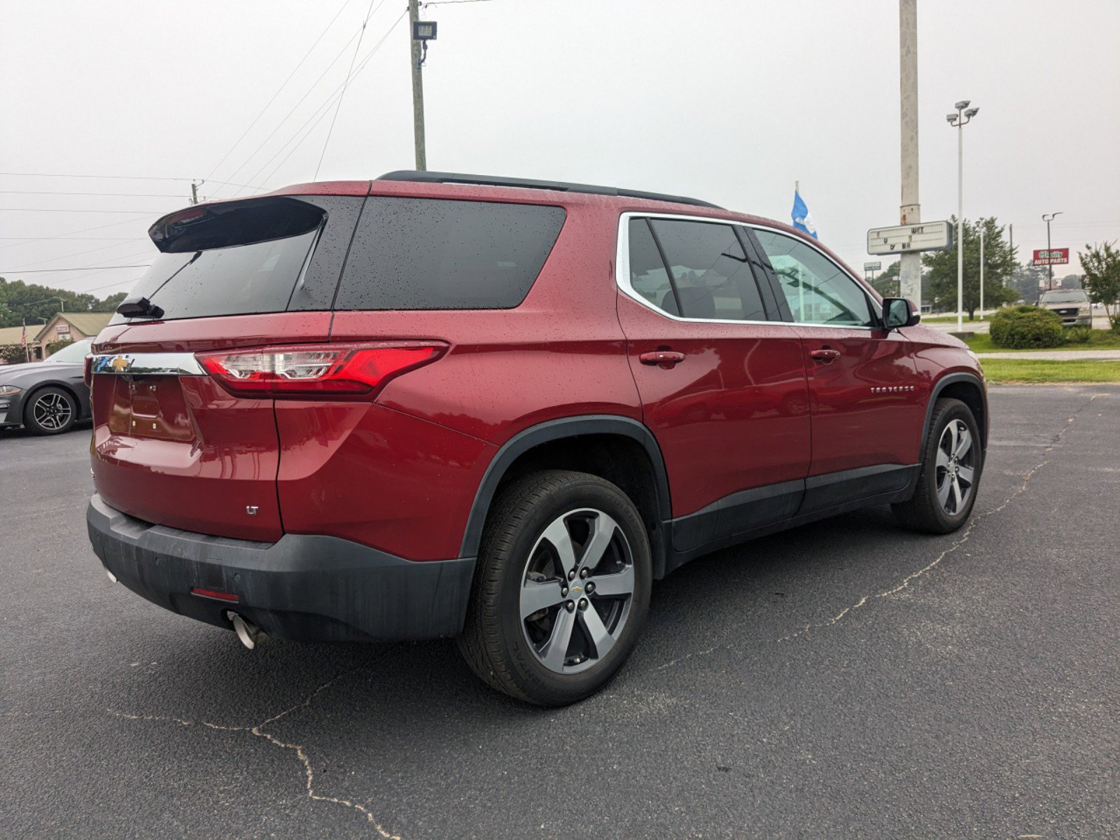 2020 Chevrolet Traverse Leather photo 2