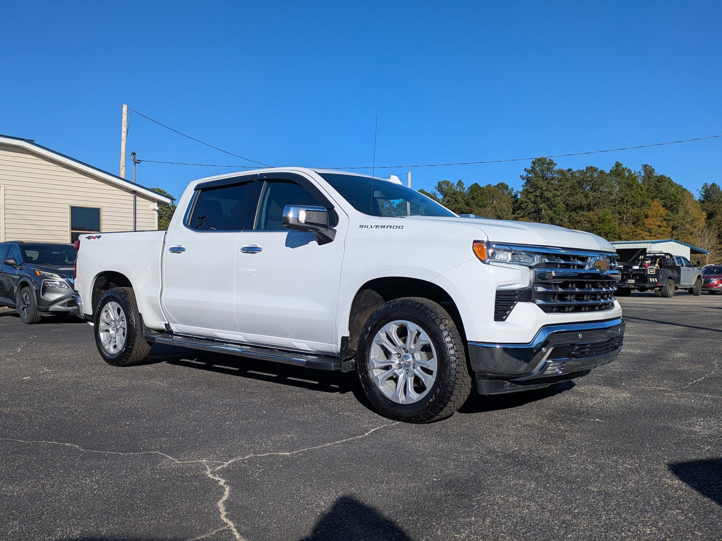 2023 Chevrolet Silverado 1500 LTZ's photo