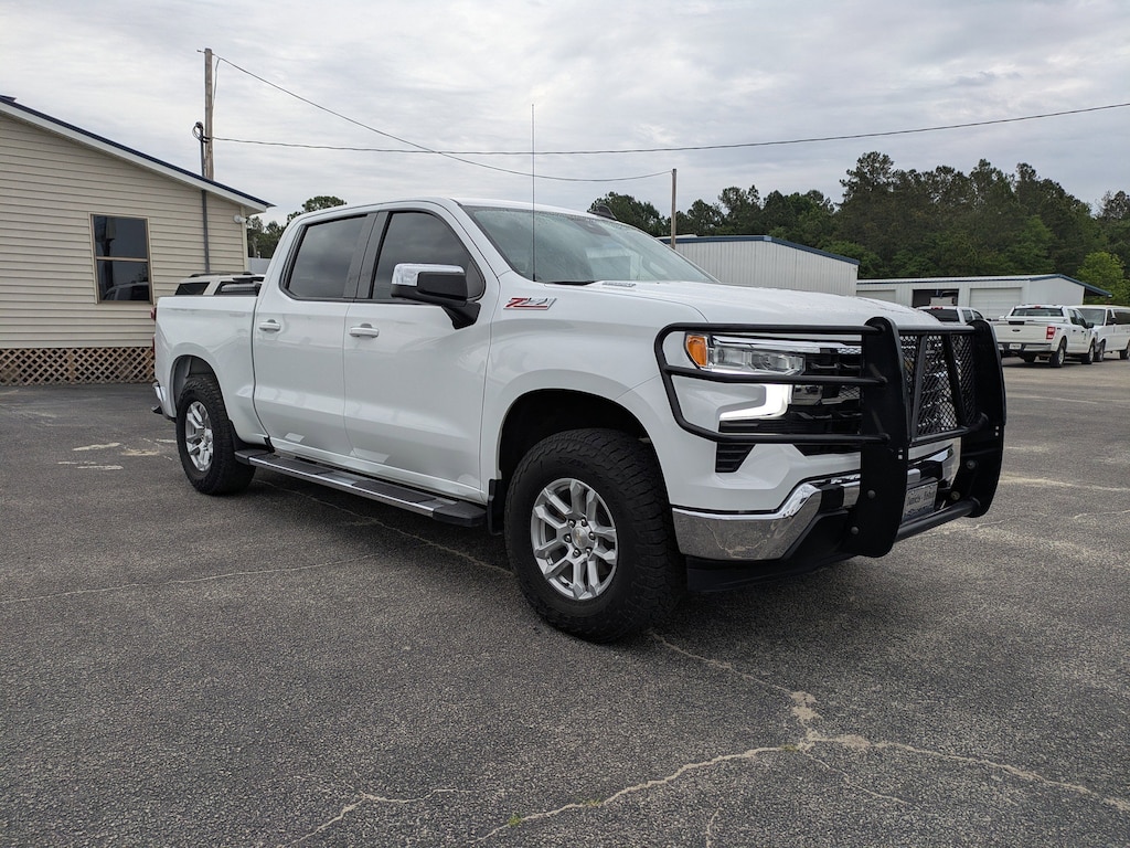 Used 2022 Chevrolet Silverado 1500 LT Truck