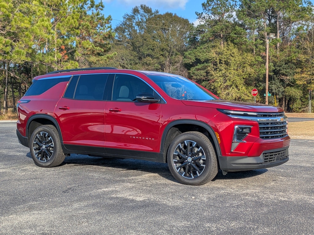 New 2026 Chevrolet Traverse LT SUV