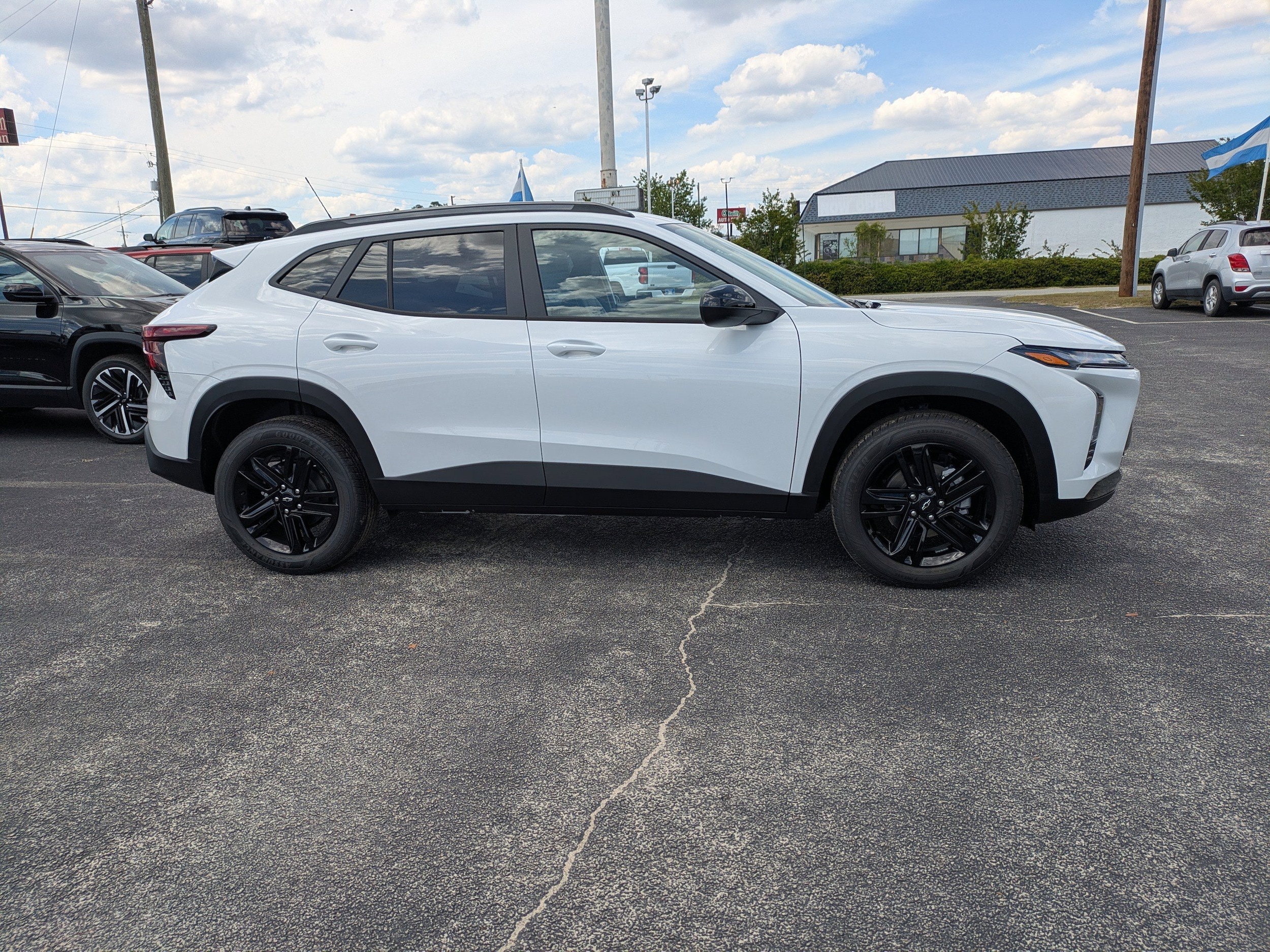 2026 Chevrolet Trax Activ - Photo 3