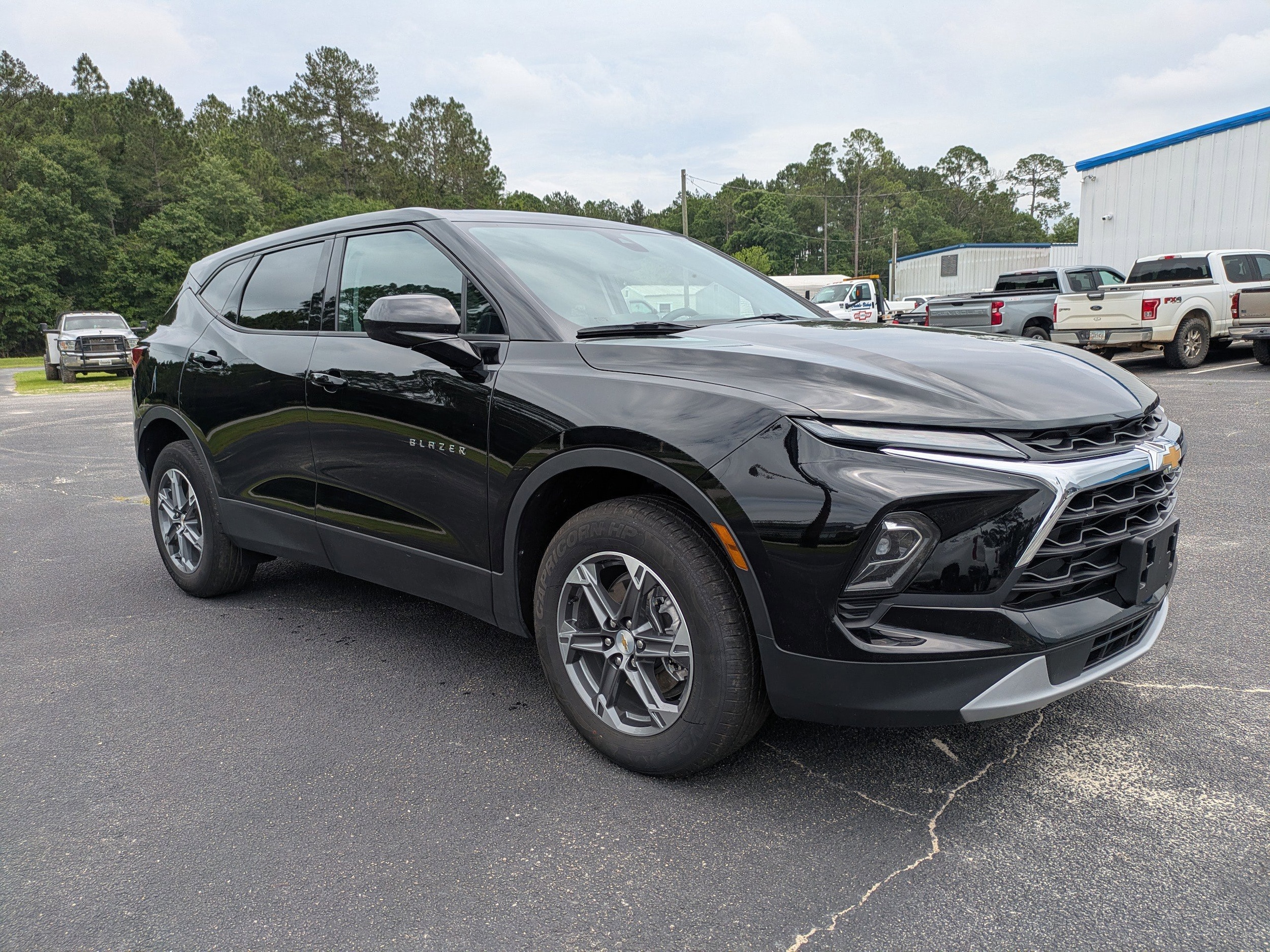 2025 Chevrolet Blazer 2.0T 2LT FWD's photo