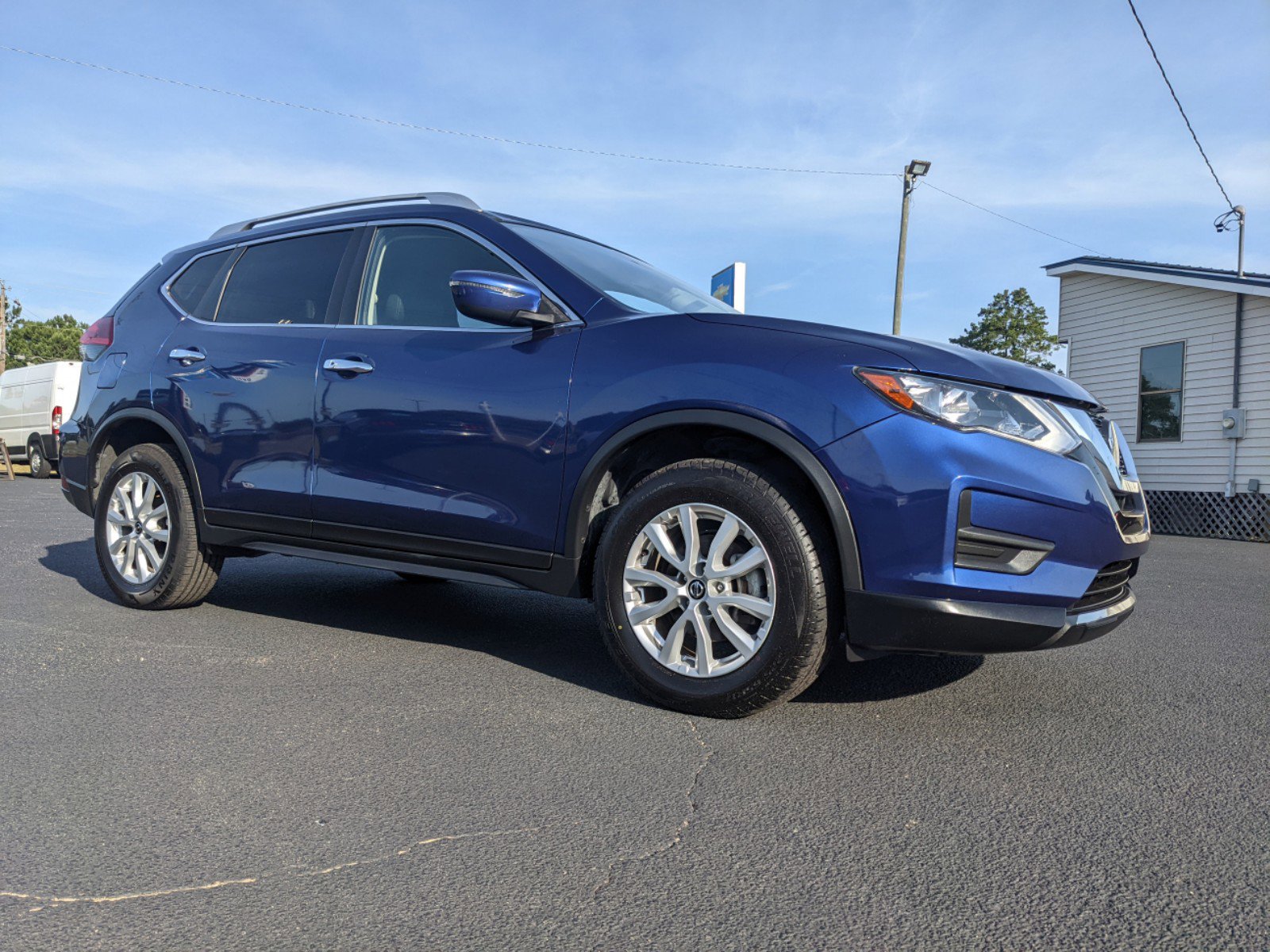 Used 2020 Nissan Rogue SV with VIN JN8AT2MVXLW107690 for sale in Metter, GA