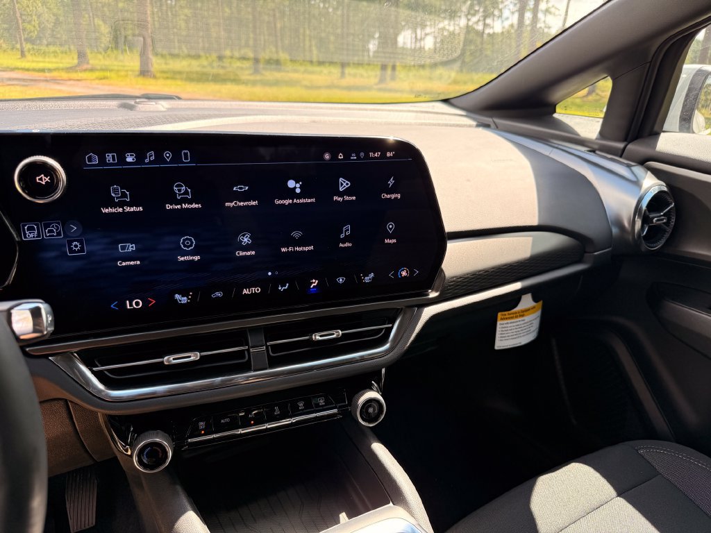 2026 Chevrolet Equinox EV 1LT - Photo 16