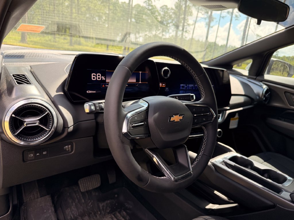 2026 Chevrolet Equinox EV 1LT - Photo 13