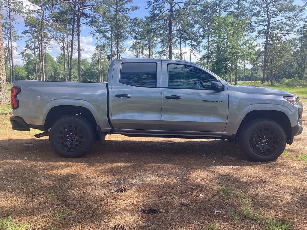 2026 Chevrolet Colorado Work Truck - Photo 6
