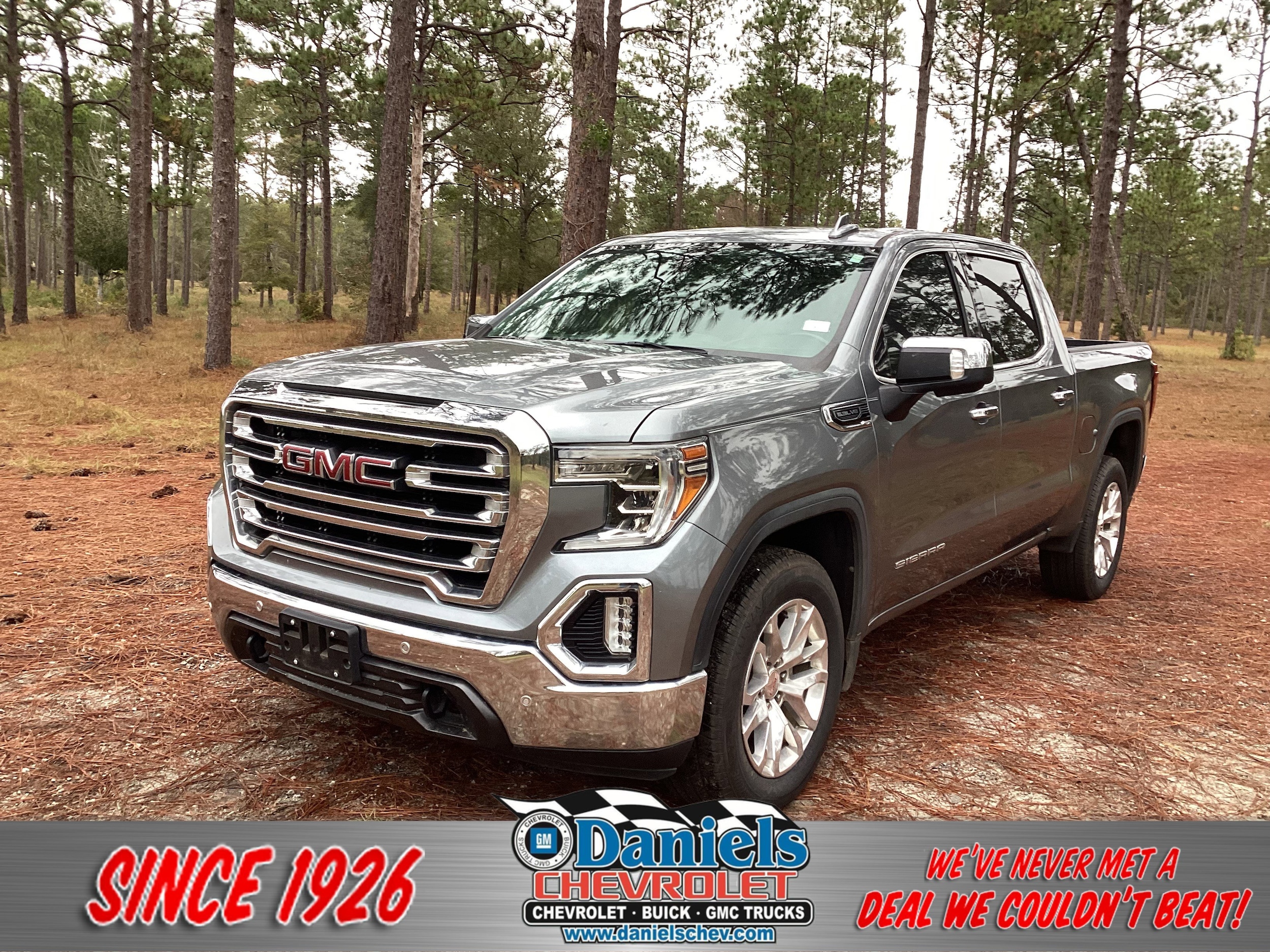 2019 GMC Sierra 1500 SLT's photo
