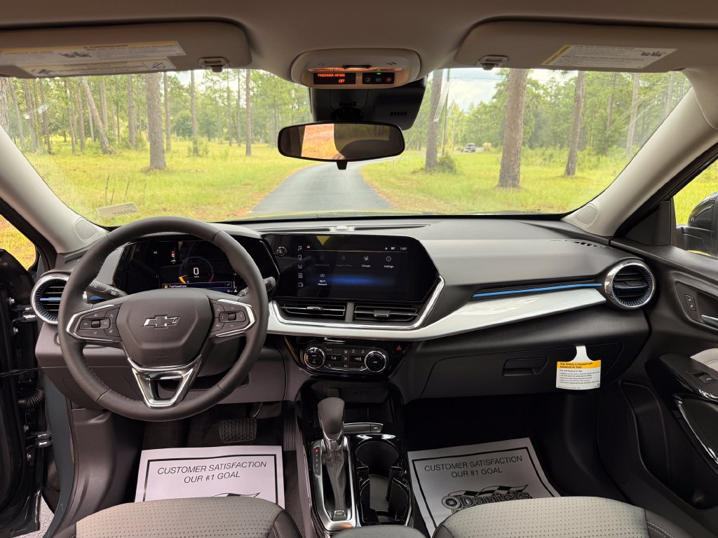 2026 Chevrolet Trax LT - Photo 15
