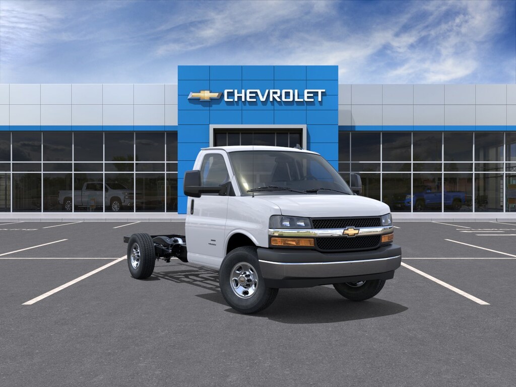 New 2026 Chevrolet Express Cutaway 3500 1WT Cutaway Van