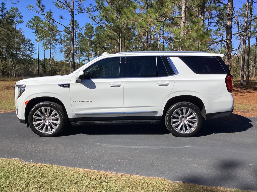 Used 2023 GMC Yukon SLT SUV