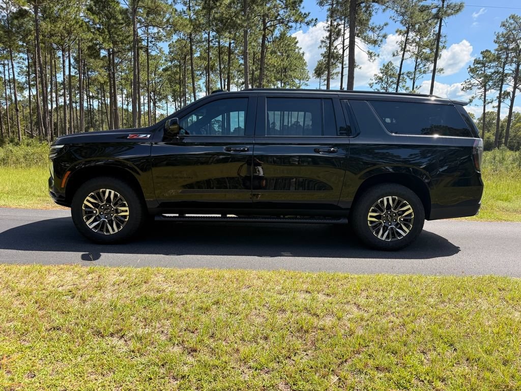 New 2026 Chevrolet Suburban Z71 SUV