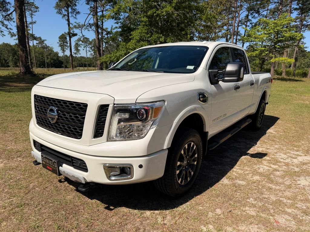 2019 Nissan Titan XD Platinum Reserve 4x4 Crew Cab Diesel's photo