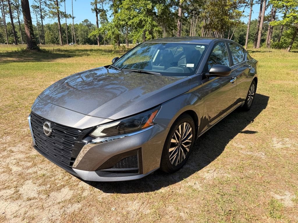 2024 Nissan Altima 2.5 SV's photo