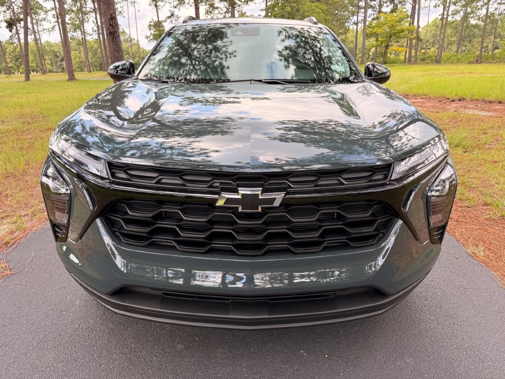 2026 Chevrolet Trax LT - Photo 8