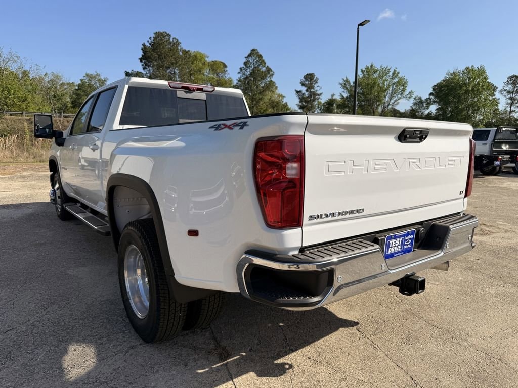 New 2026 Chevrolet Silverado 3500 HD LT DRW Truck
