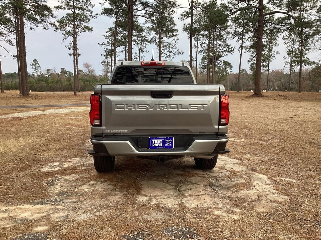 New 2025 Chevrolet Colorado WT/LT Truck