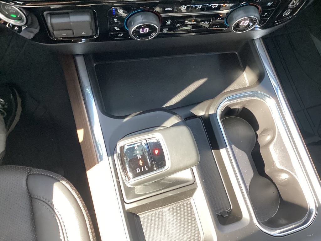 2026 Chevrolet Silverado 1500 High Country - Photo 32