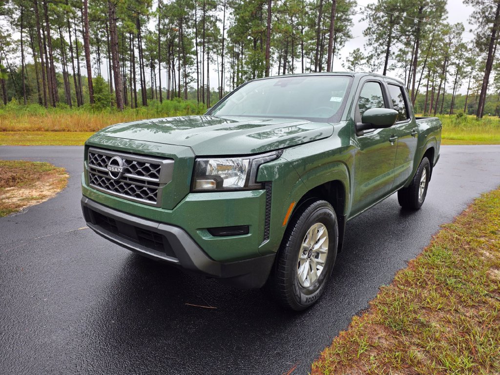 Used 2024 Nissan Frontier Crew Cab SV 4x2 Truck