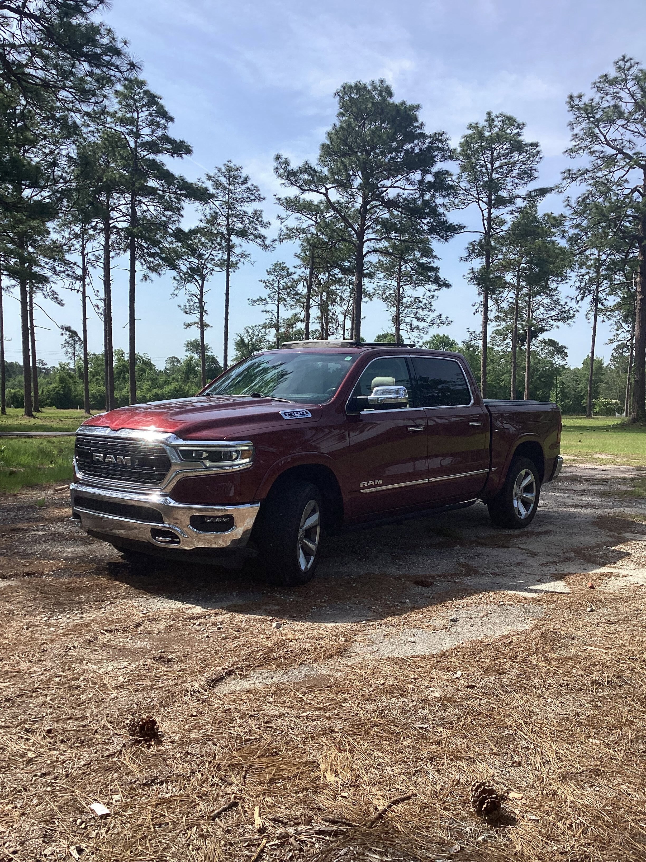 Used 2021 RAM Ram 1500 Pickup Limited with VIN 1C6SRFHT8MN615170 for sale in Swainsboro, GA