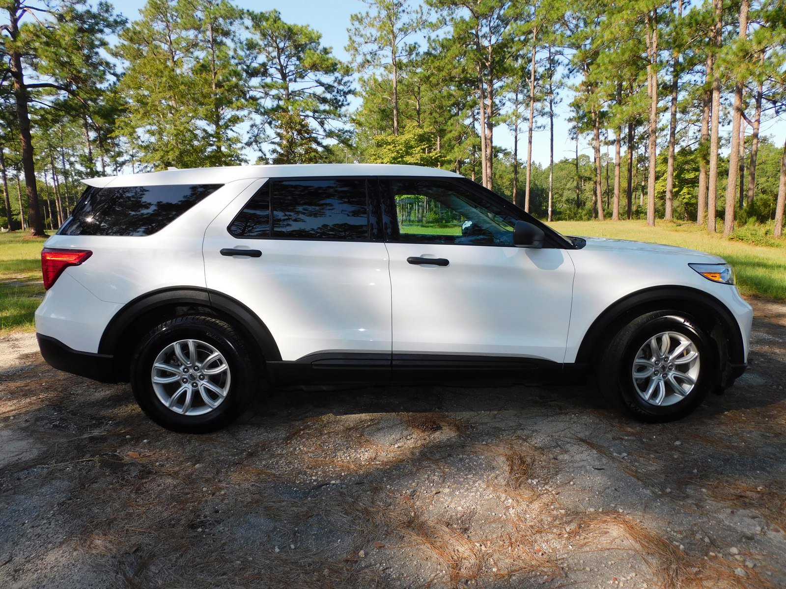 Used 2020 Ford Explorer Base with VIN 1FMSK7BH3LGB89703 for sale in Swainsboro, GA