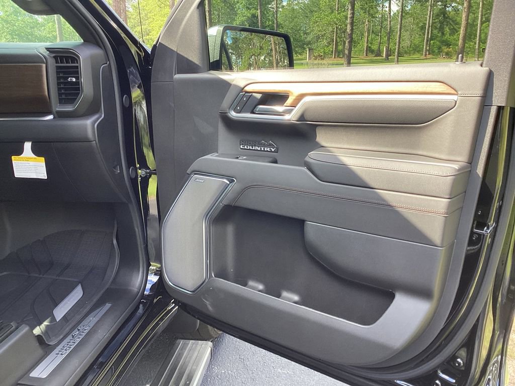 2026 Chevrolet Silverado 1500 High Country - Photo 25