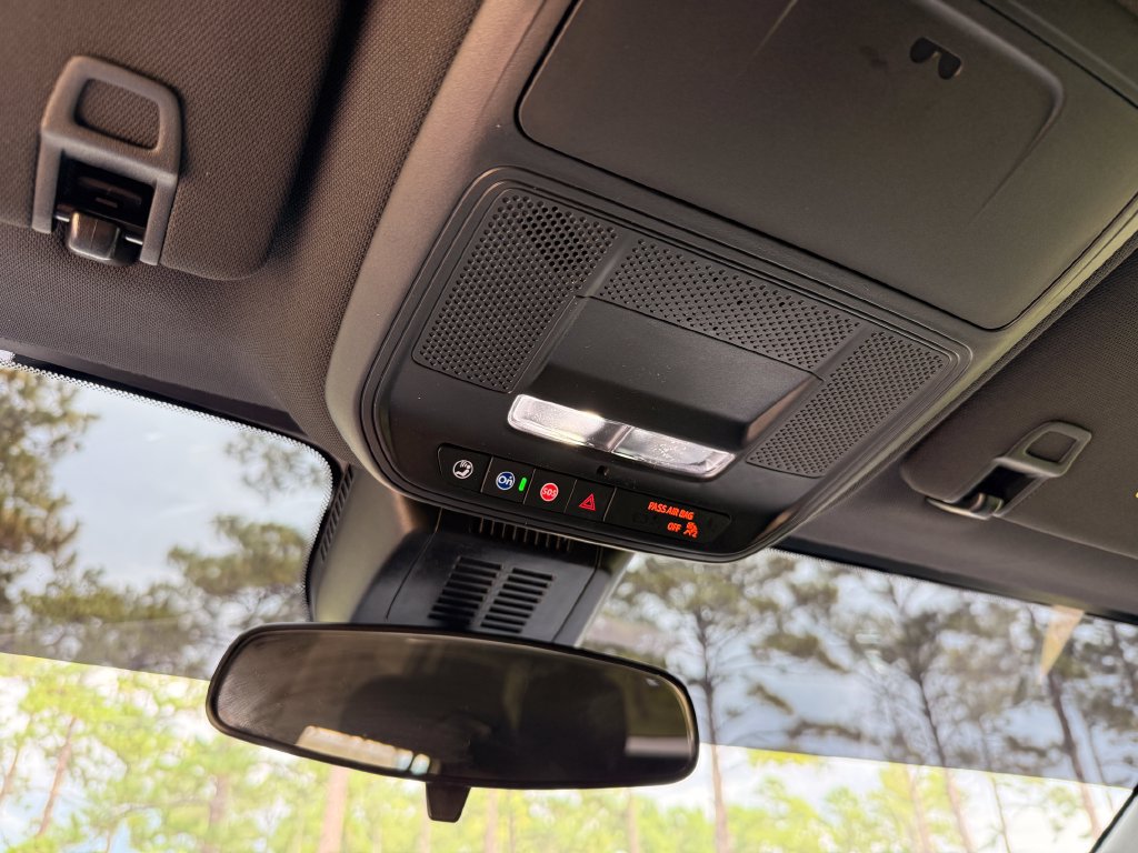 2027 Chevrolet Equinox LT - Photo 23