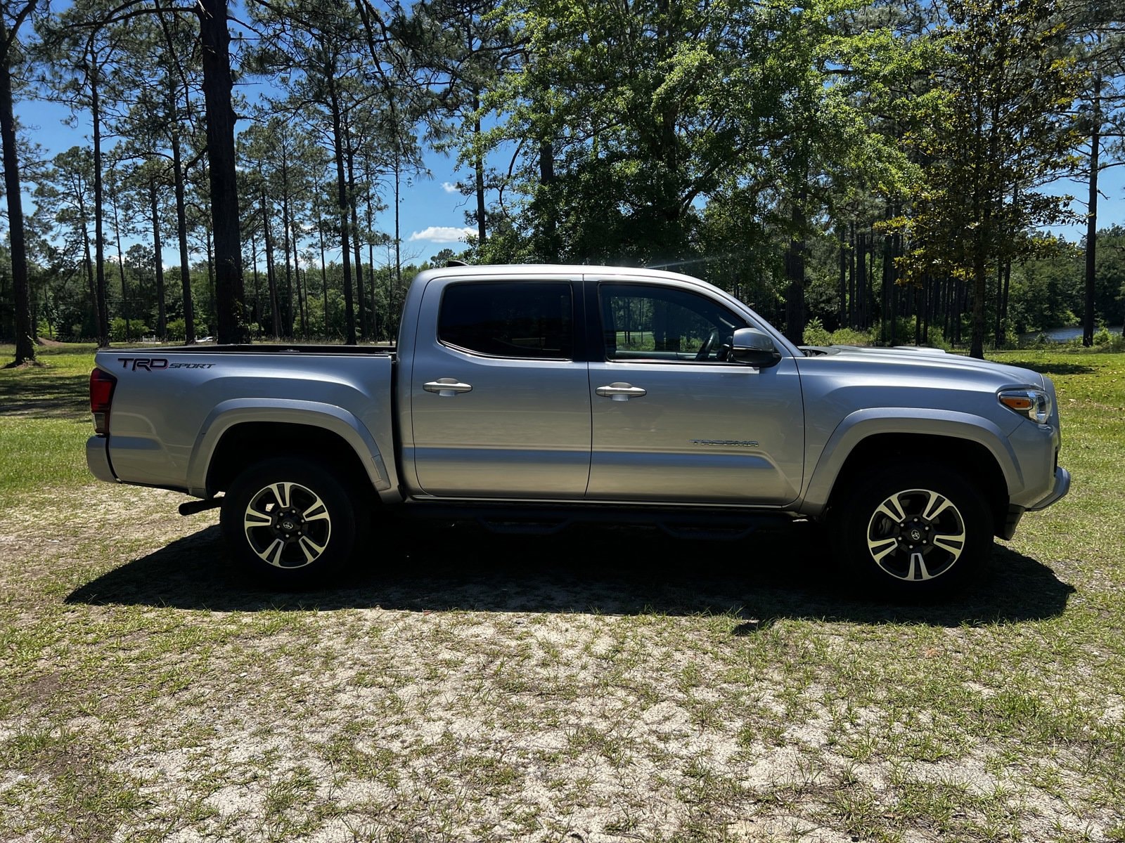 Used 2018 Toyota Tacoma TRD Sport with VIN 5TFAZ5CNXJX056101 for sale in Swainsboro, GA