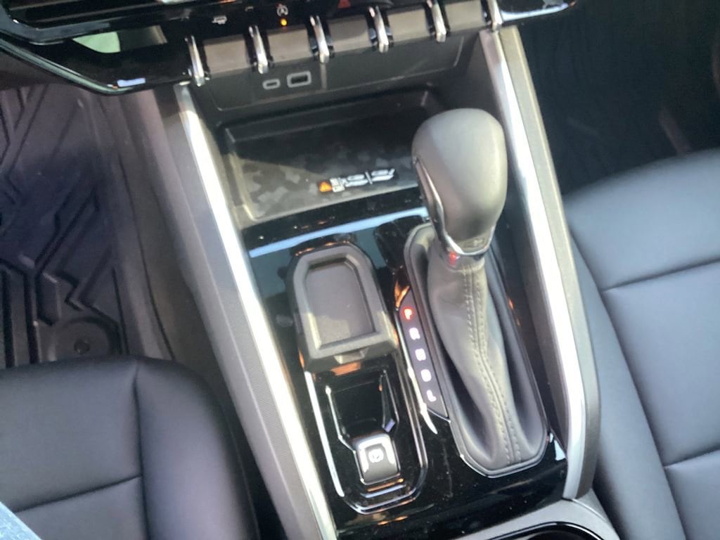 2026 Chevrolet Colorado LT - Photo 24