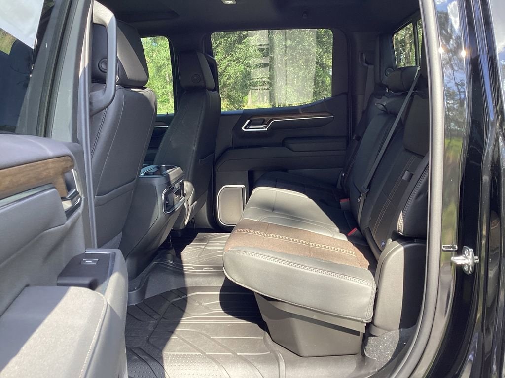 2026 Chevrolet Silverado 1500 High Country - Photo 17