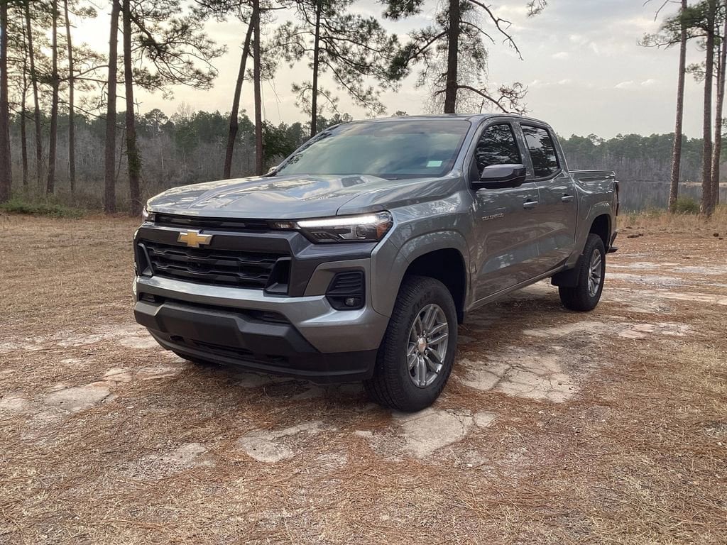 New 2025 Chevrolet Colorado WT/LT Truck