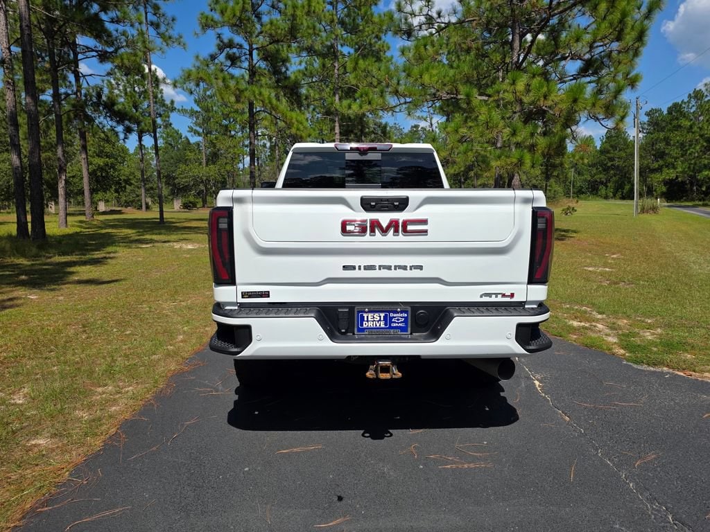 Used 2024 GMC Sierra 2500 HD AT4 Truck