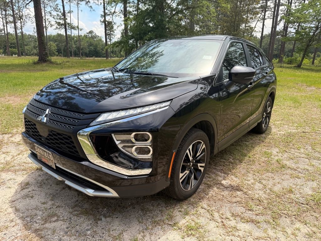 2024 Mitsubishi Eclipse Cross SE S-AWC's photo