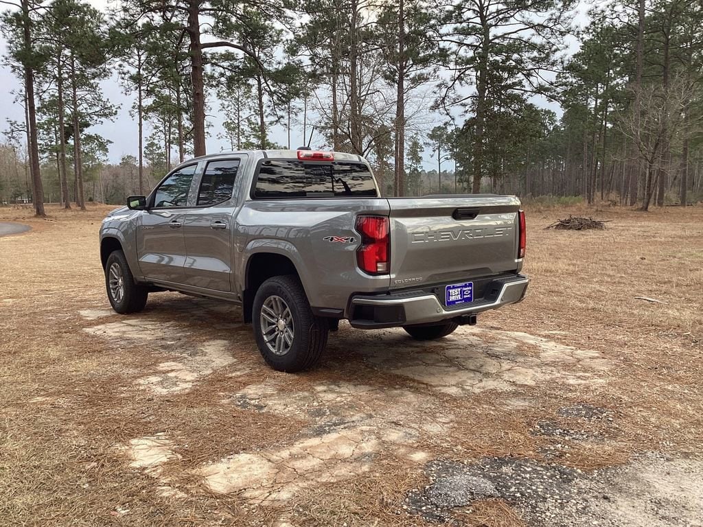New 2025 Chevrolet Colorado WT/LT Truck