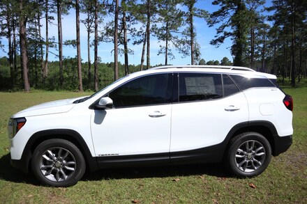 2024 GMC Terrain SLT SUV