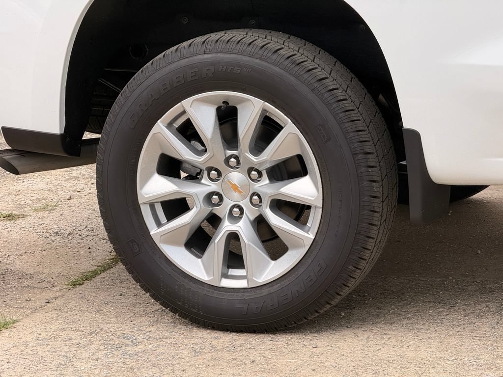 2026 Chevrolet Silverado 1500 Custom - Photo 9